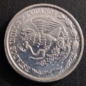 MEXICO 10 CENTAVOS 2013 Mexican golden eagle ESTADOS UNIDOS MEXICANOS 10¢ Coin